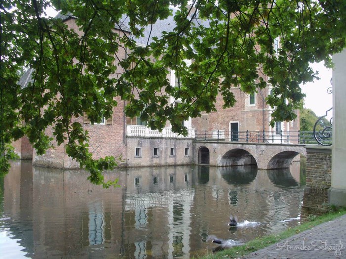 sign1380818_4732948061356_1954009459_n